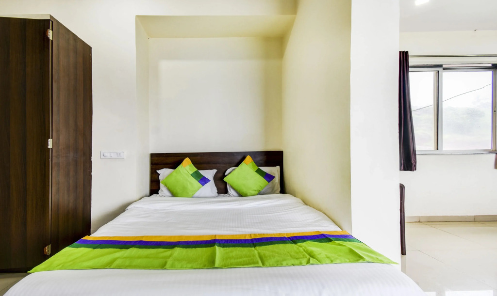 Itsy By Treebo - Gugal Residency Mahabaleshwar