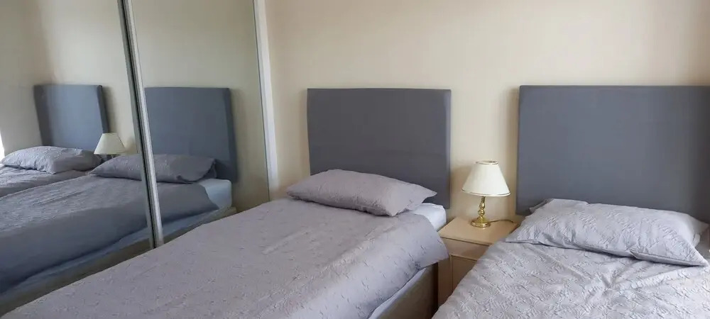 Captivating 2-bed House in Warden and Close to sea