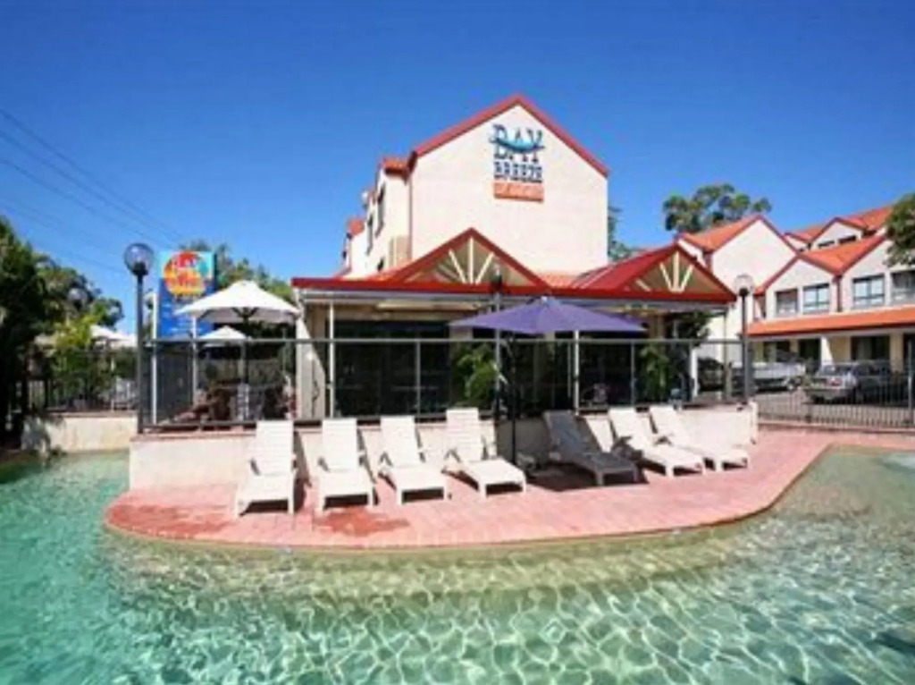 Nelson Bay Breeze