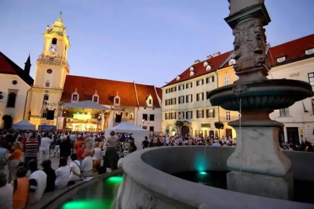 Diamond residence ***** in Old Town