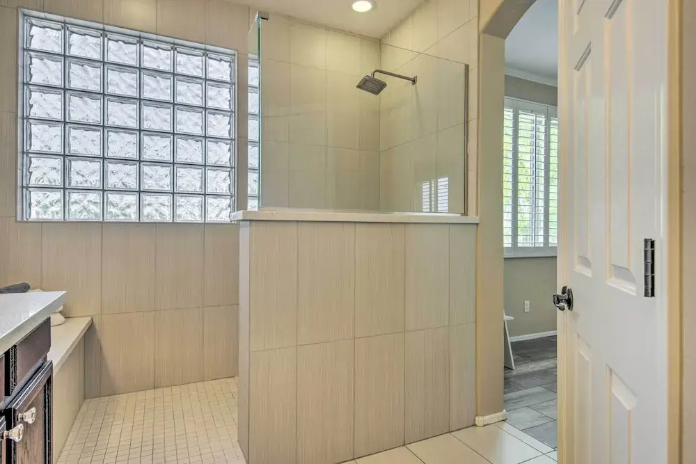 Bright Phoenix Home w/ Private Outdoor Pool!