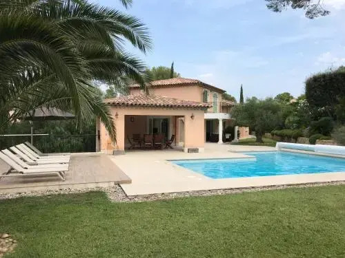 Belle villa dans clos privé - Saint Raphaël Boulouris