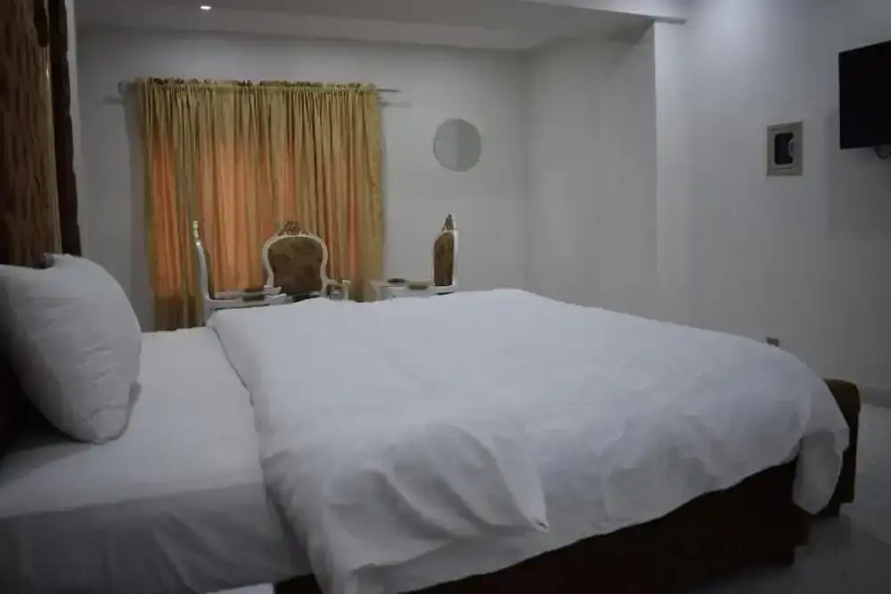 Relax Inn