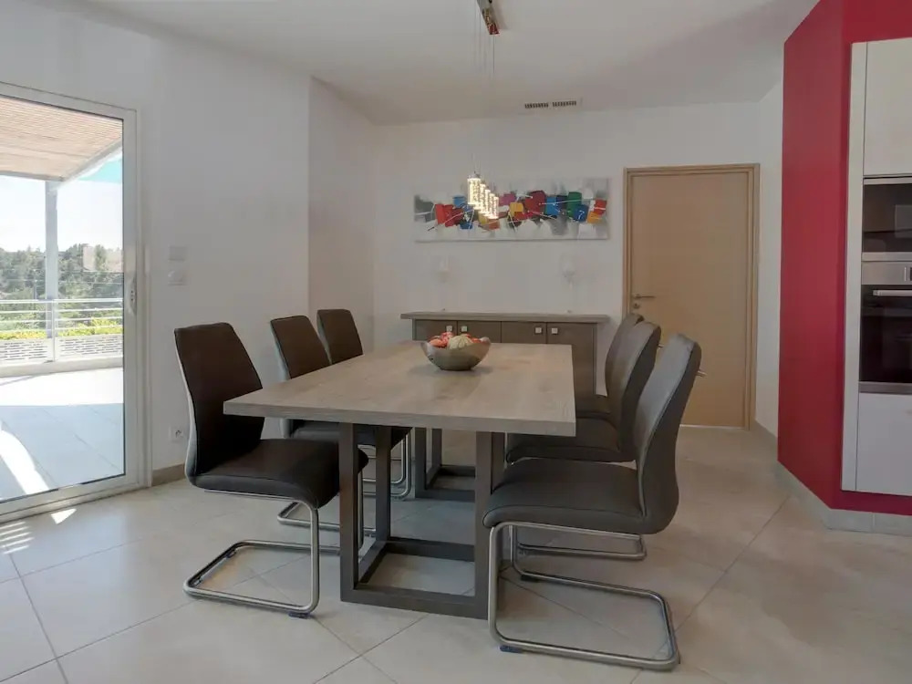 Luxury villa with private pool in Cesseras