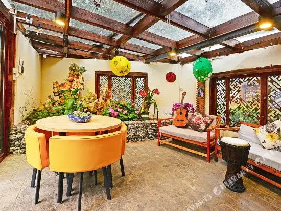 Dongba Hotel Lijiang