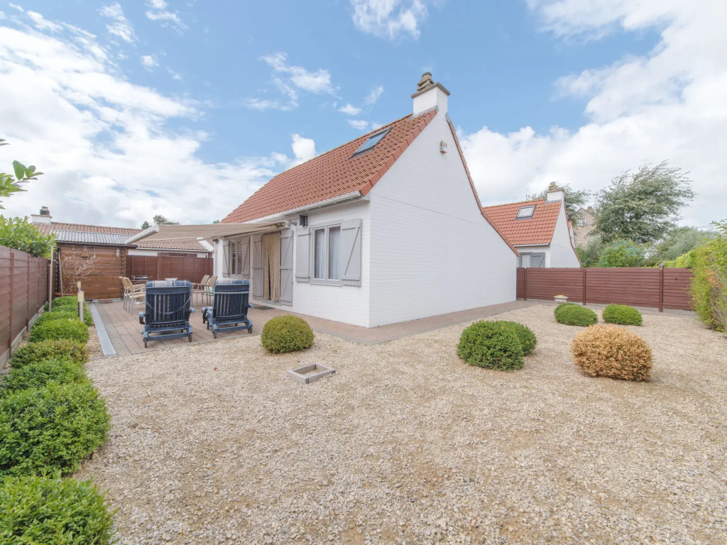 Holiday Home Vissershuisje 9-18 with parking by Interhome