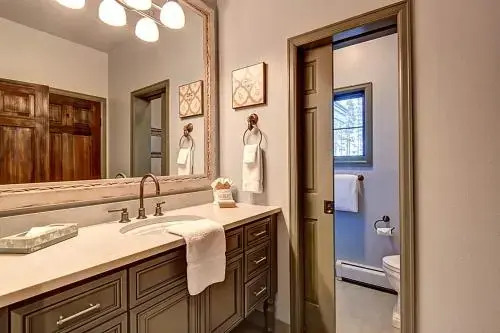 Boulder Ridge Retreat