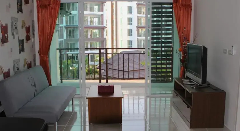 Nans Condos