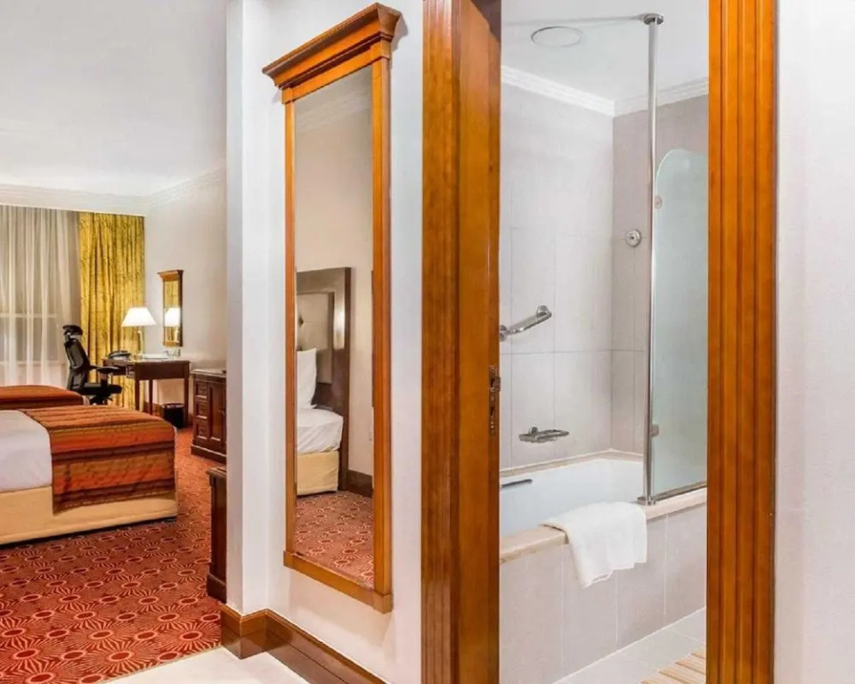 Holiday International Hotel Embassy District By Cmg