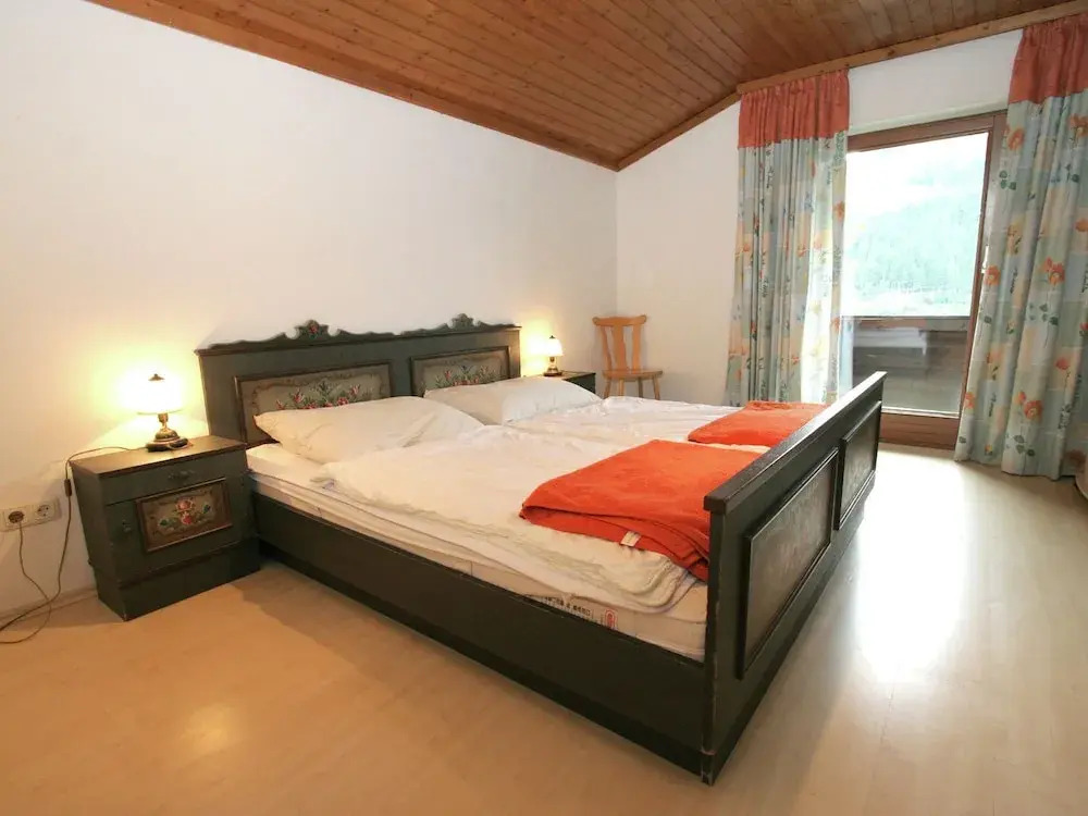 Mountain View Apartment With Sauna In Taxenbach