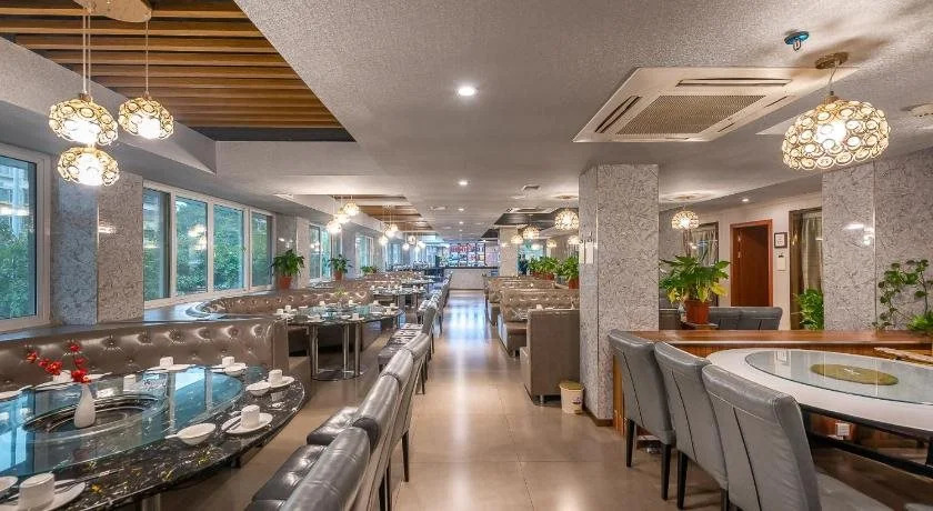 Days Inn by Wyndham Business Place Guilin Yishun