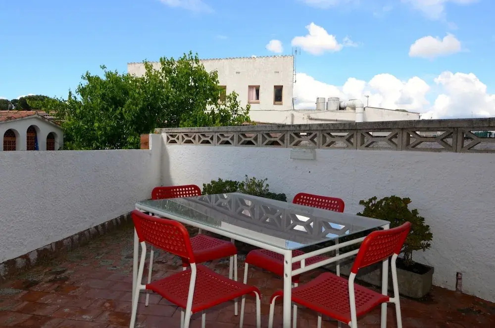 Apartamentos Riells Park