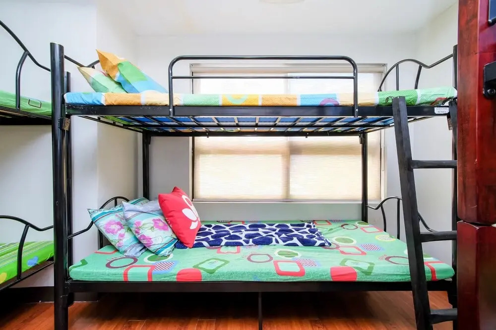 ZEN Hostel Quirino Ave. Malate