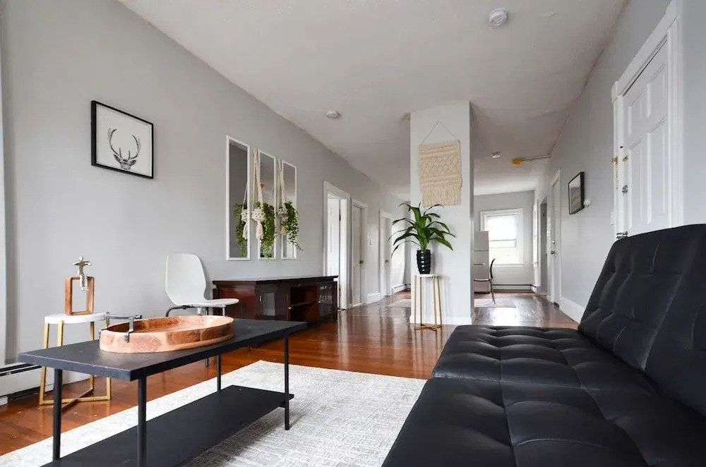 Modern2Bd Apartment