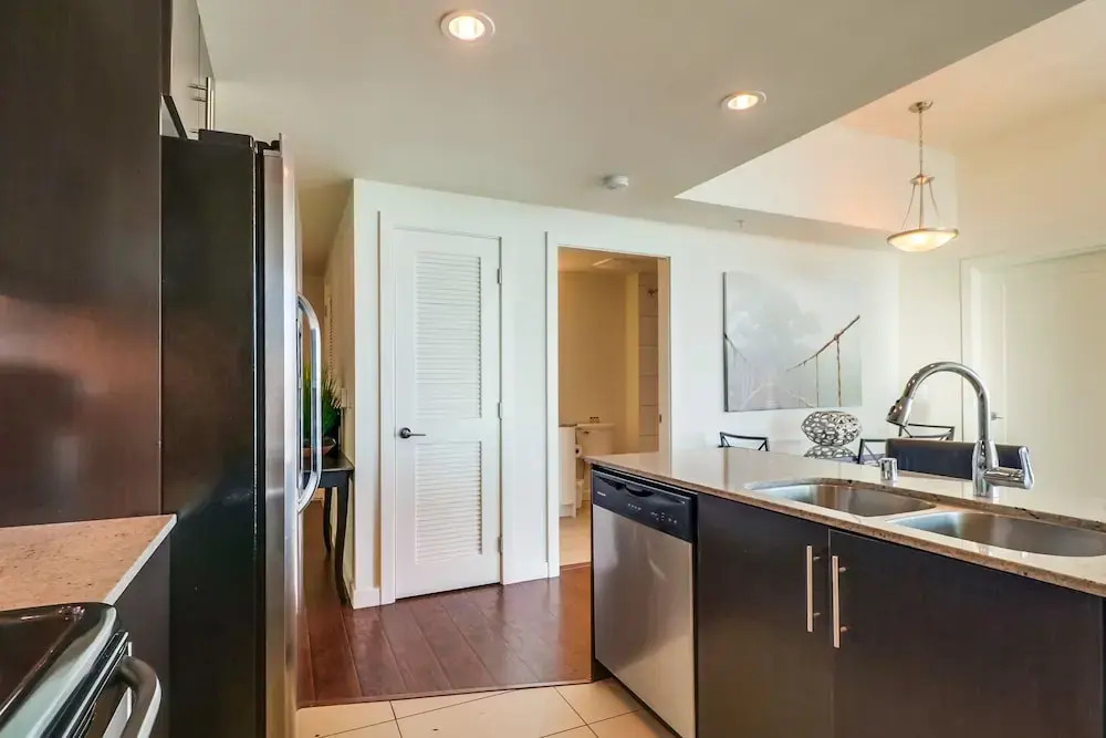 424 15th St Executive 3br