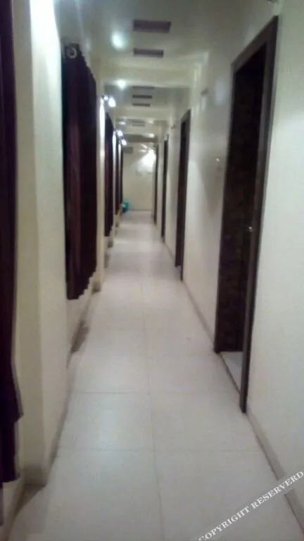 Hotel Golden Dream Lodging