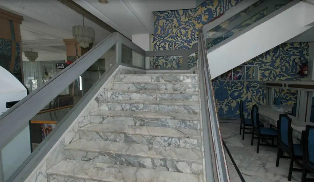 Hotel Les Pyramides