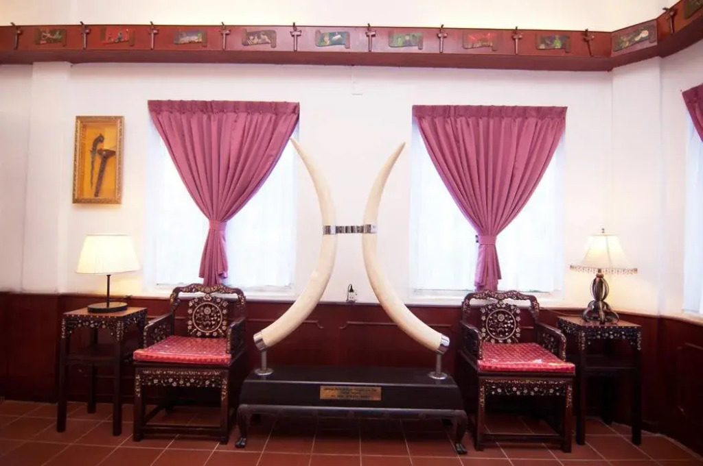 Shah's Beach Resort