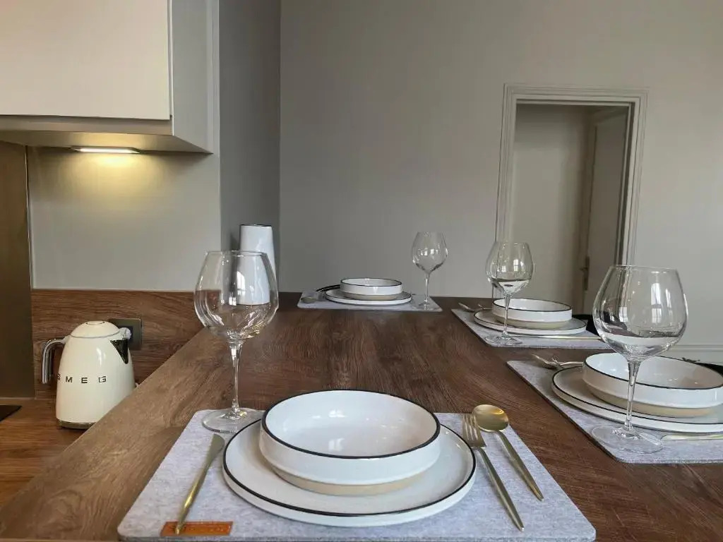 Beaux-arts • 2 chambres 2 SDB • Parking privé