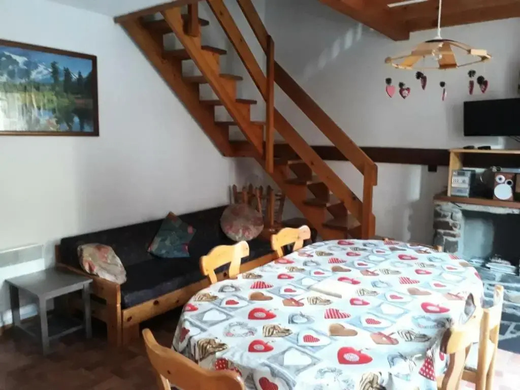Appartement 8 Pers. Centre-Village 69130