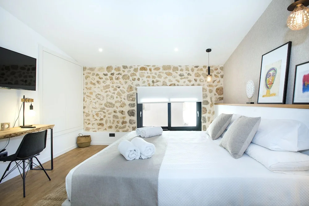 Owl Booking Villa Miquel - Luxury Retreat