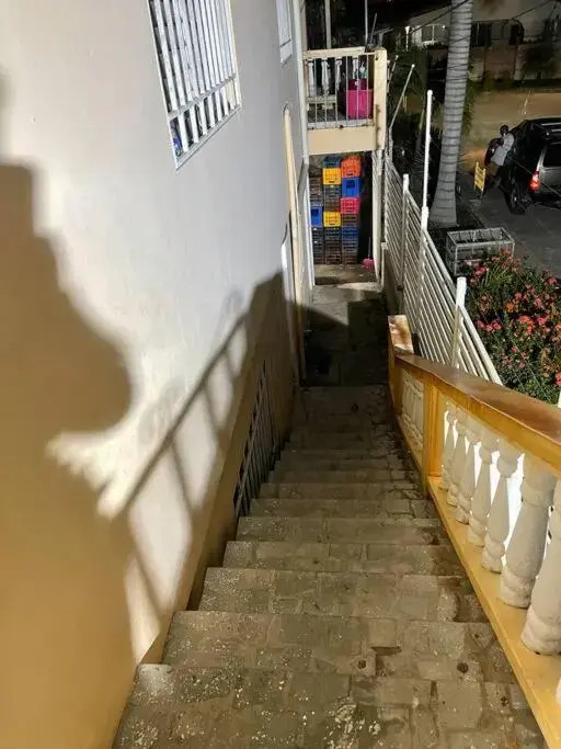 Agradable casa con 3 cuartos 2 baños cómodos..!!