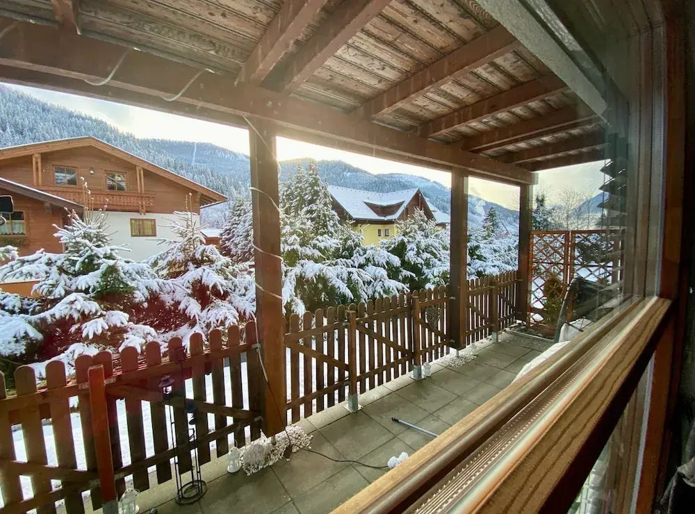 Rossiniweg Warm and Lovely Apartment With Terrace
