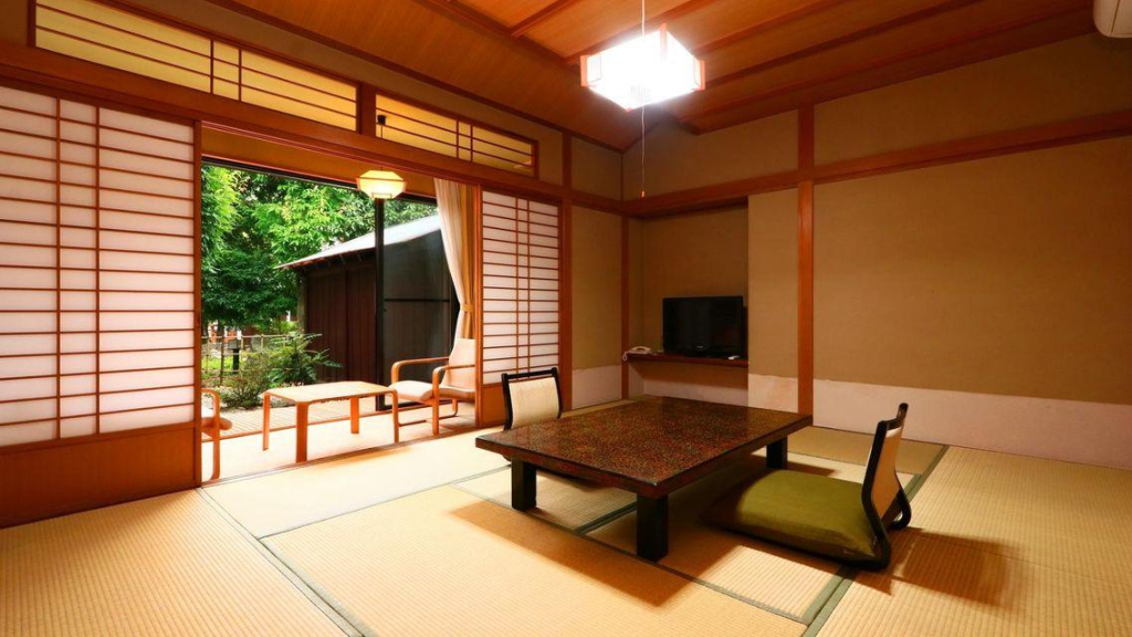 Yanagiya