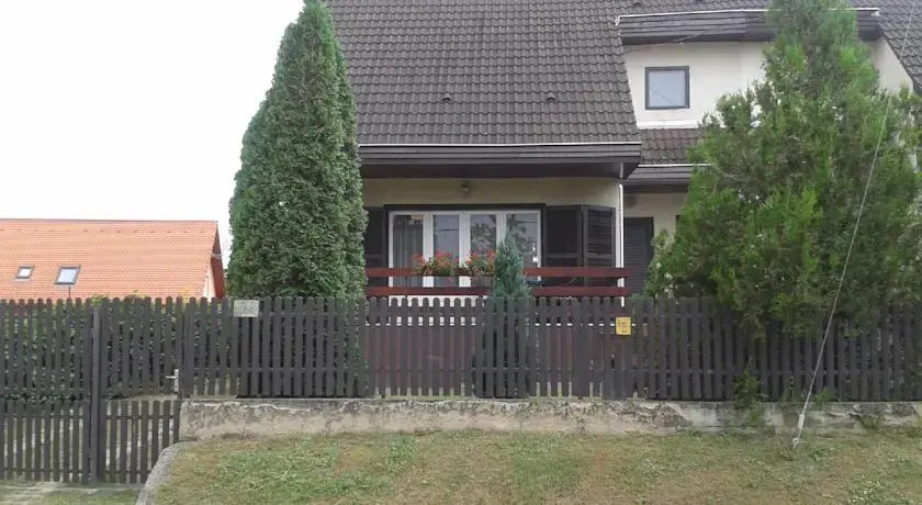Dobos Vendégház - Tiszafüred