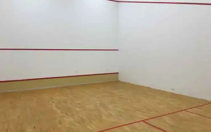 Studio Apartment 1 @ M City Residential Suites
