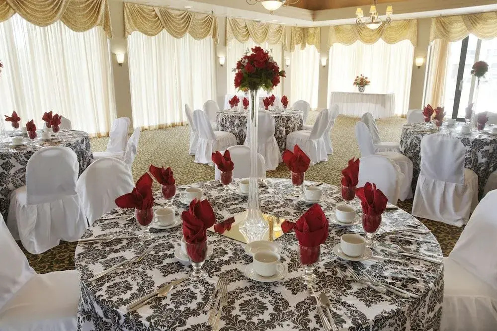 Fredericksburg Hospitality House And Conference Center