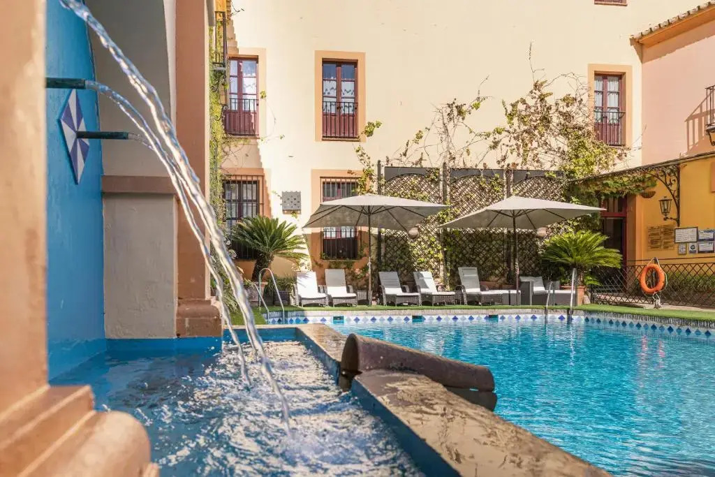 Hotel Alcázar de la Reina
