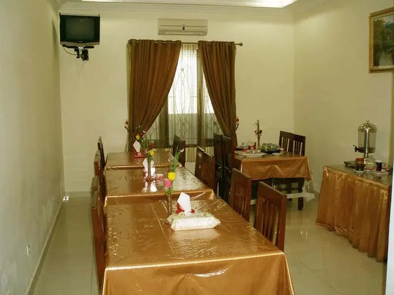 Basana Inn