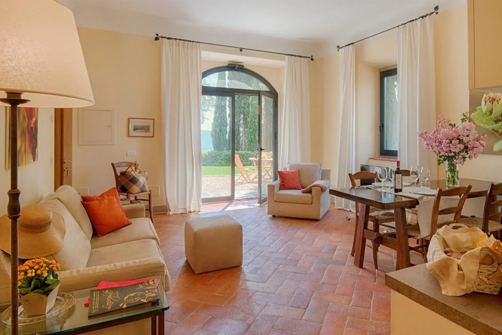 Luxury Chianti With 2 Bedrooms in Panzano Chianti