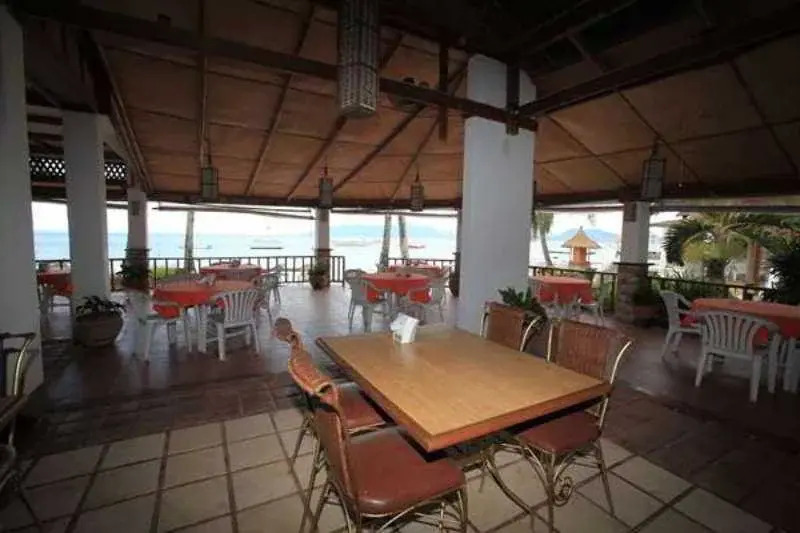 Club Mabuhay Lalaguna Resort