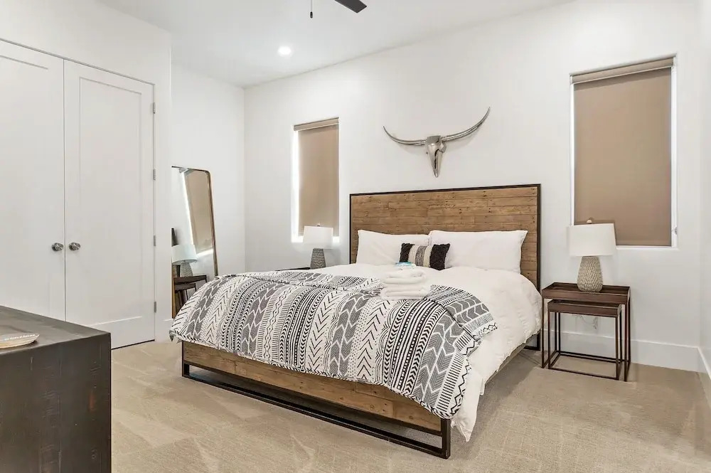 7 At Bloomington Country Club 3 Bedroom Apts by Redawning