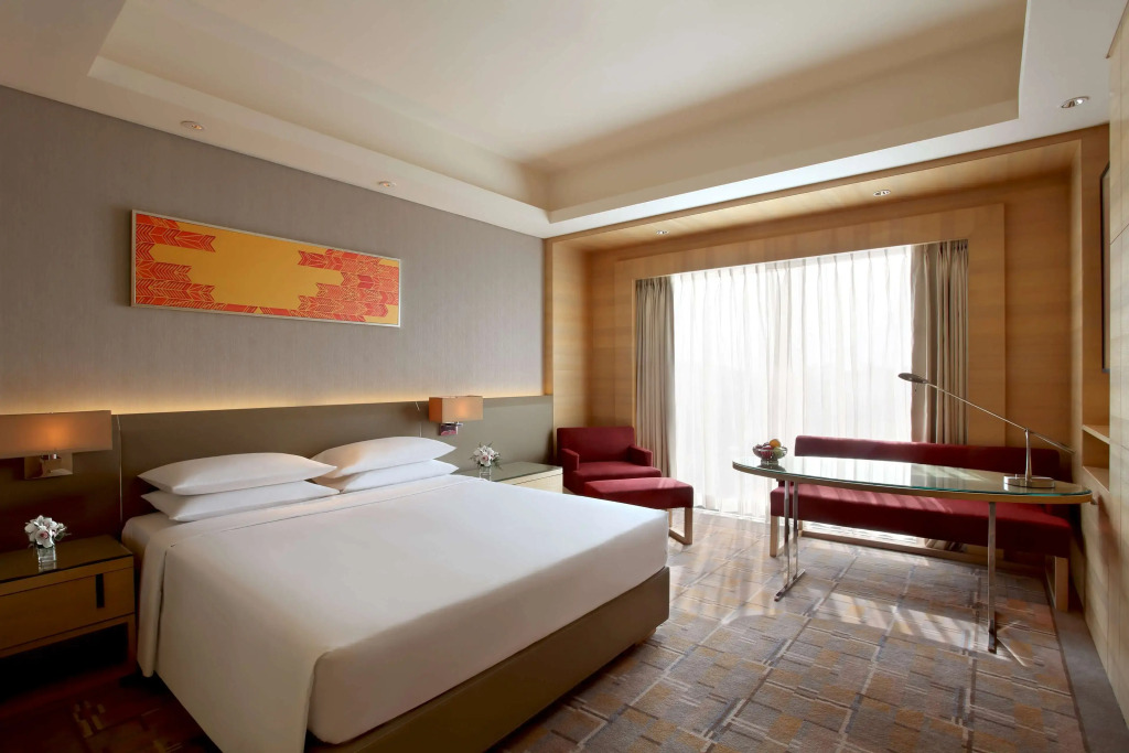 Hyatt Regency Chandigarh, Elante Mall