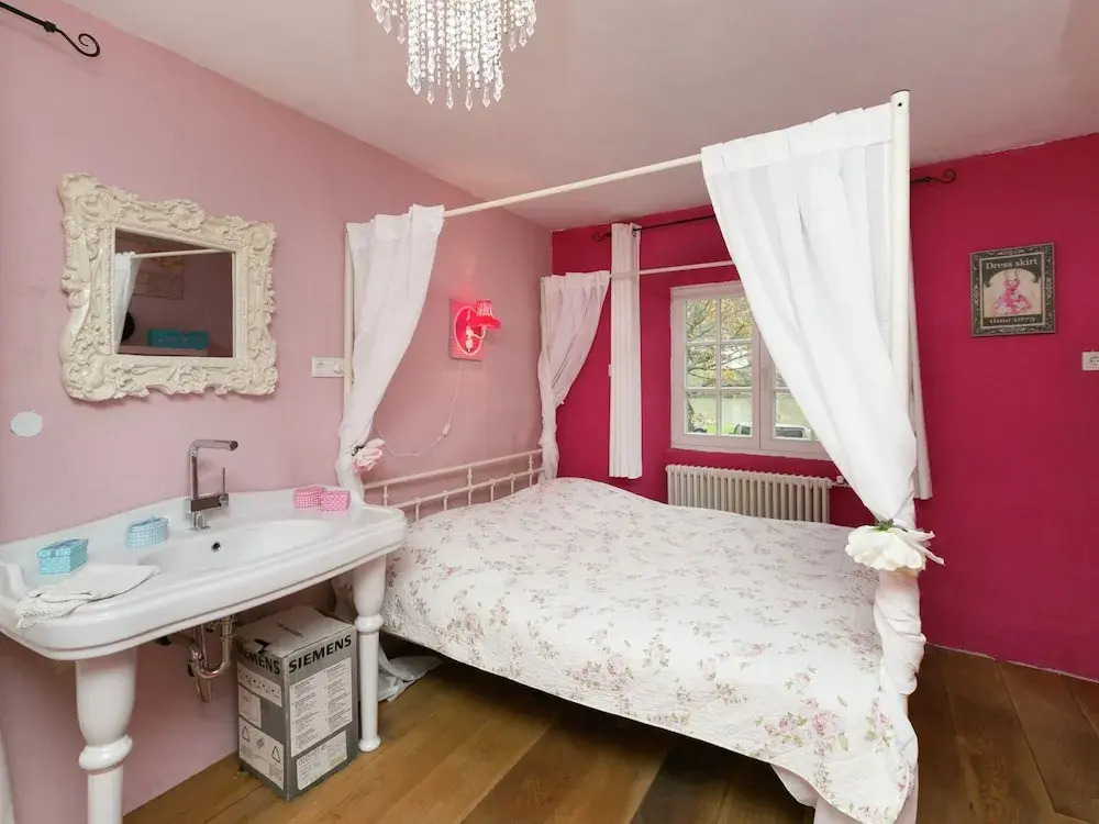 Beautifully Restored And Renovated House in the Most Beautiful Town on the Mosel