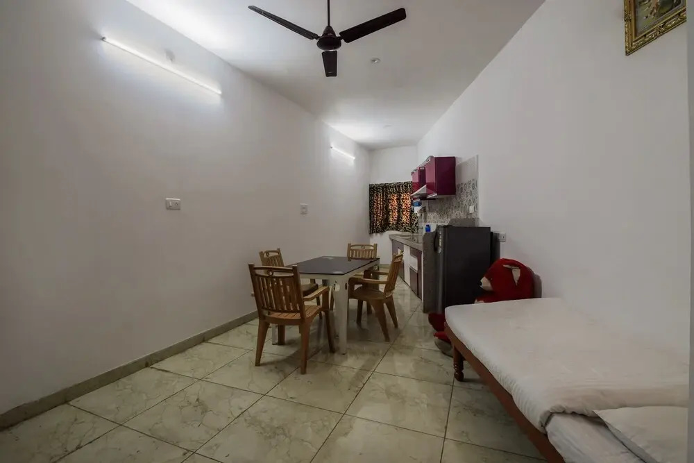 OYO 10092 Home Elegant 3BHK Villa Hiran Magri