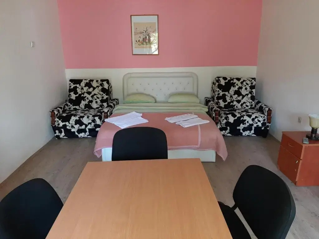Apartments Nebojša