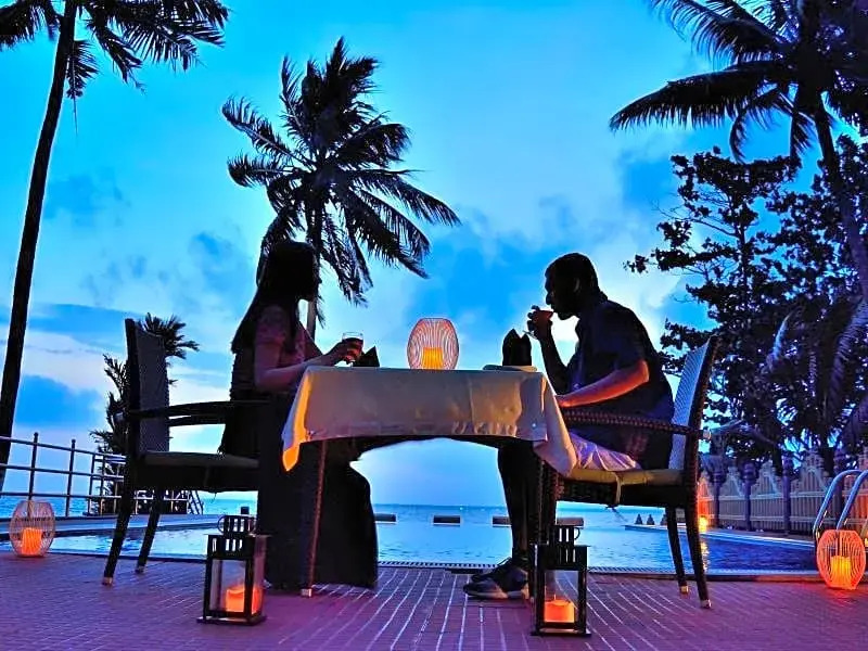 Paradise Resorts
