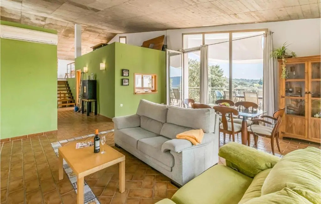 Pet Friendly Home In Villaharta