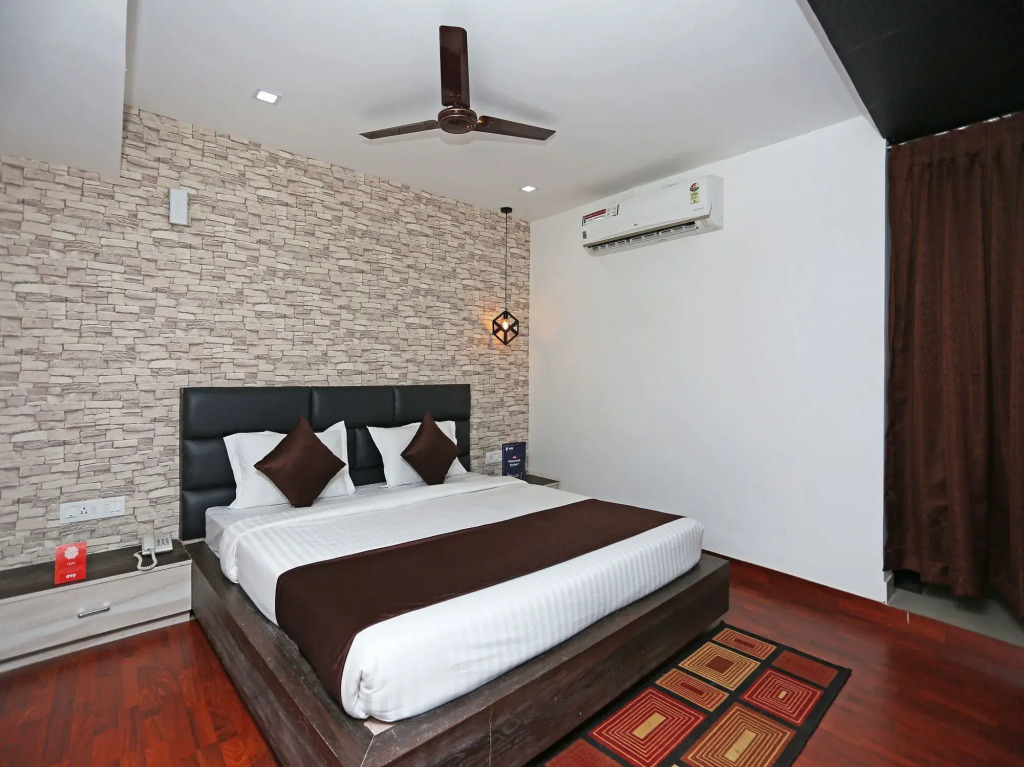 Capital O 11408 Hotel Sai Jagannath