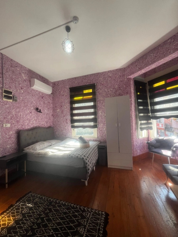 Taksim Cinar Suit