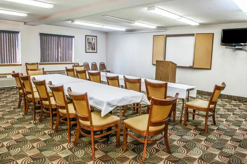 Quality Inn & Suites