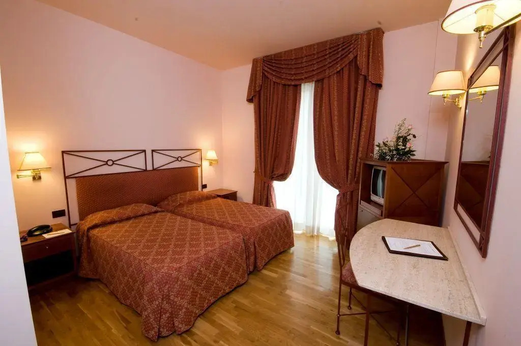 Hotel Semifonte