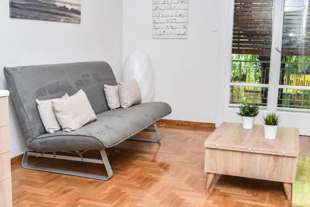 Modern  Apartment at Exarchia 1 bed 2 pers