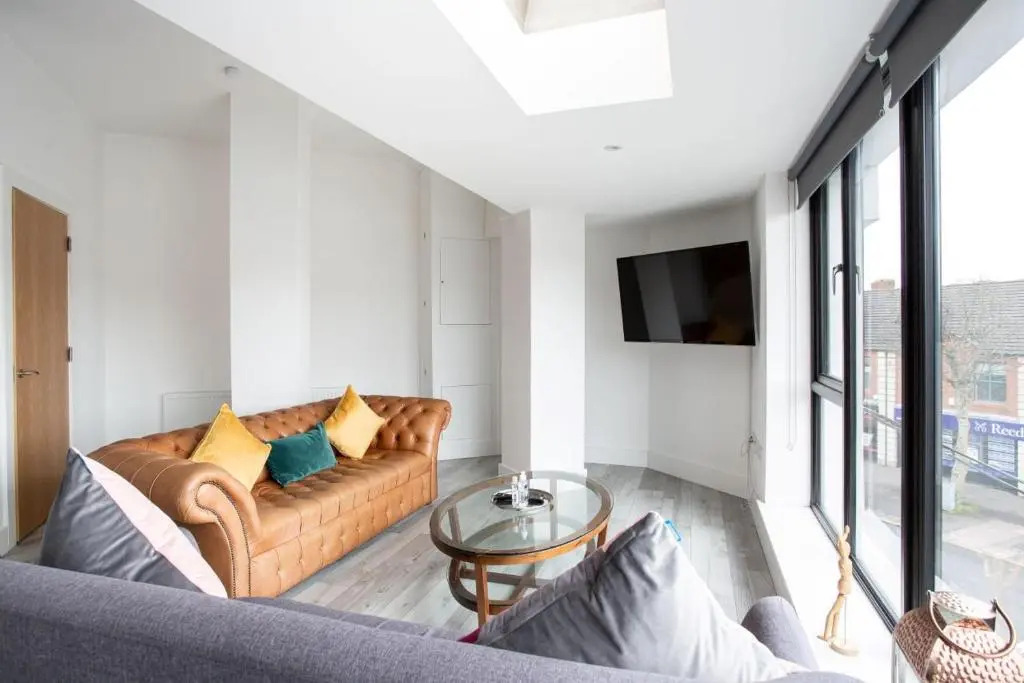 Fabulous Penthouse, Brilliant Location, Sleeps 6!