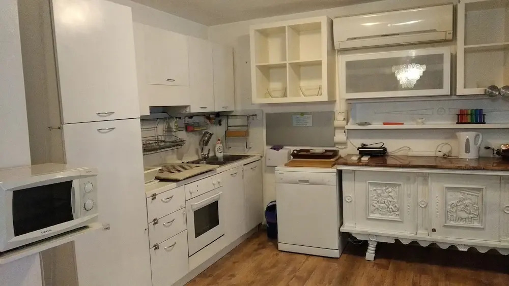 Snug Apartment at foot of mountain