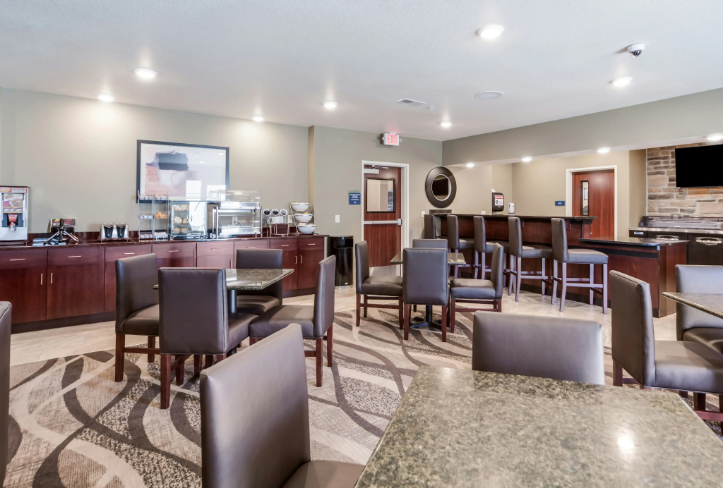 Cobblestone Inn & Suites - Holdrege